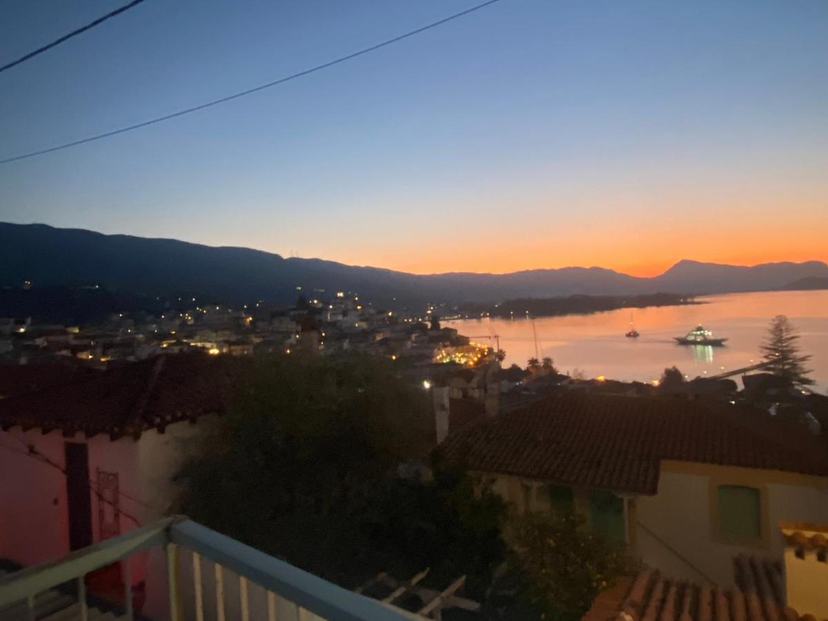Brinia Cosy Apartment Poros Town Buitenkant foto
