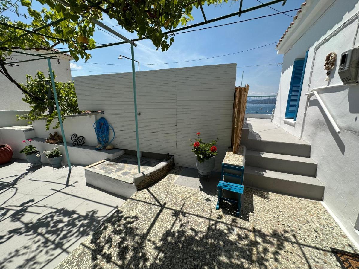 Brinia Cosy Apartment Poros Town Buitenkant foto
